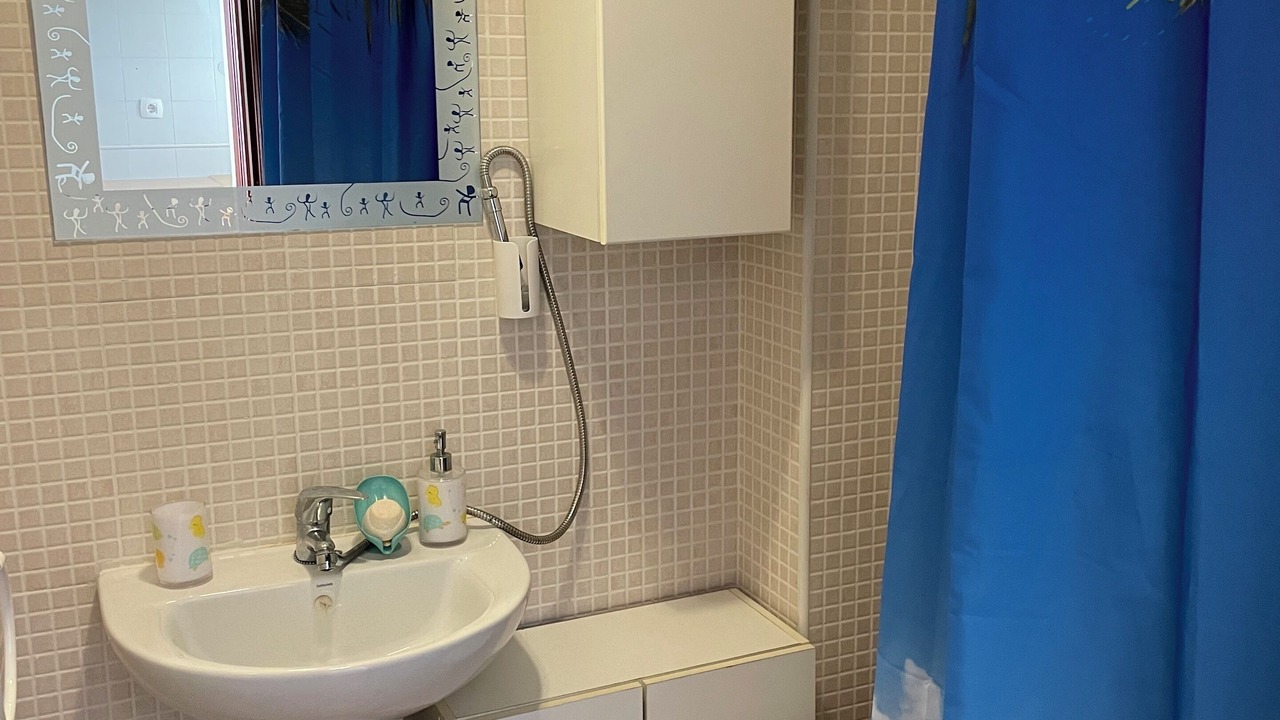 Photo of Bathroom in Rubite