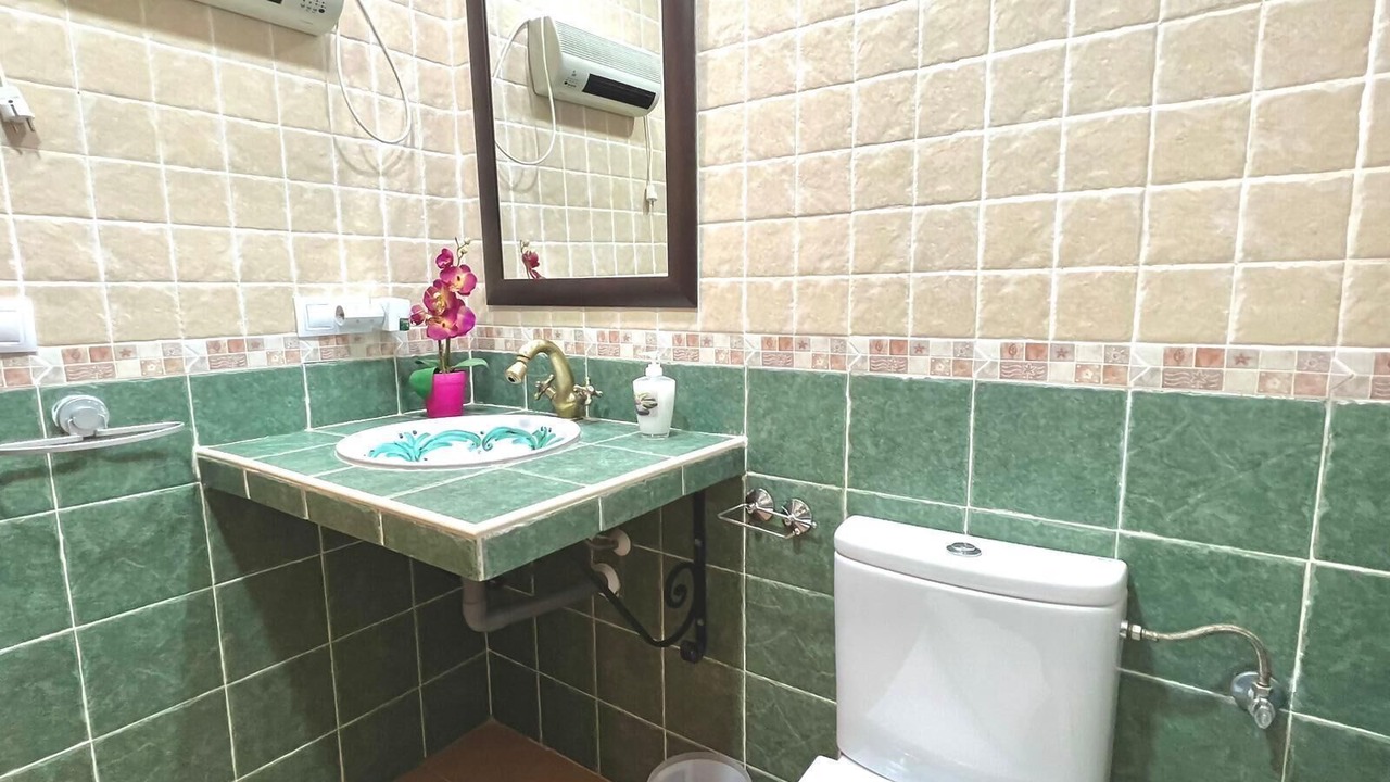 Photo of Bathroom in Carataunas