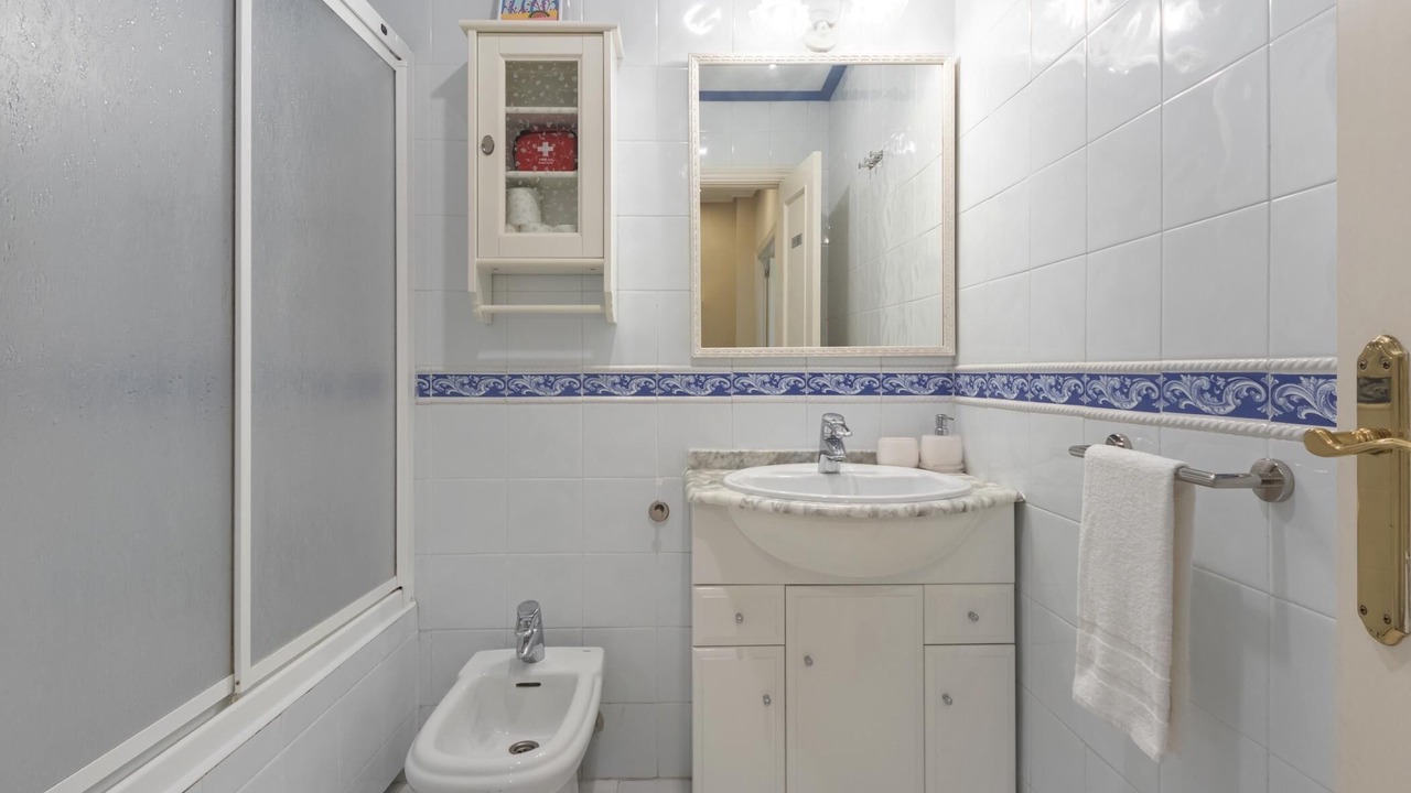 Photo of Bathroom in Bilbao City Centre