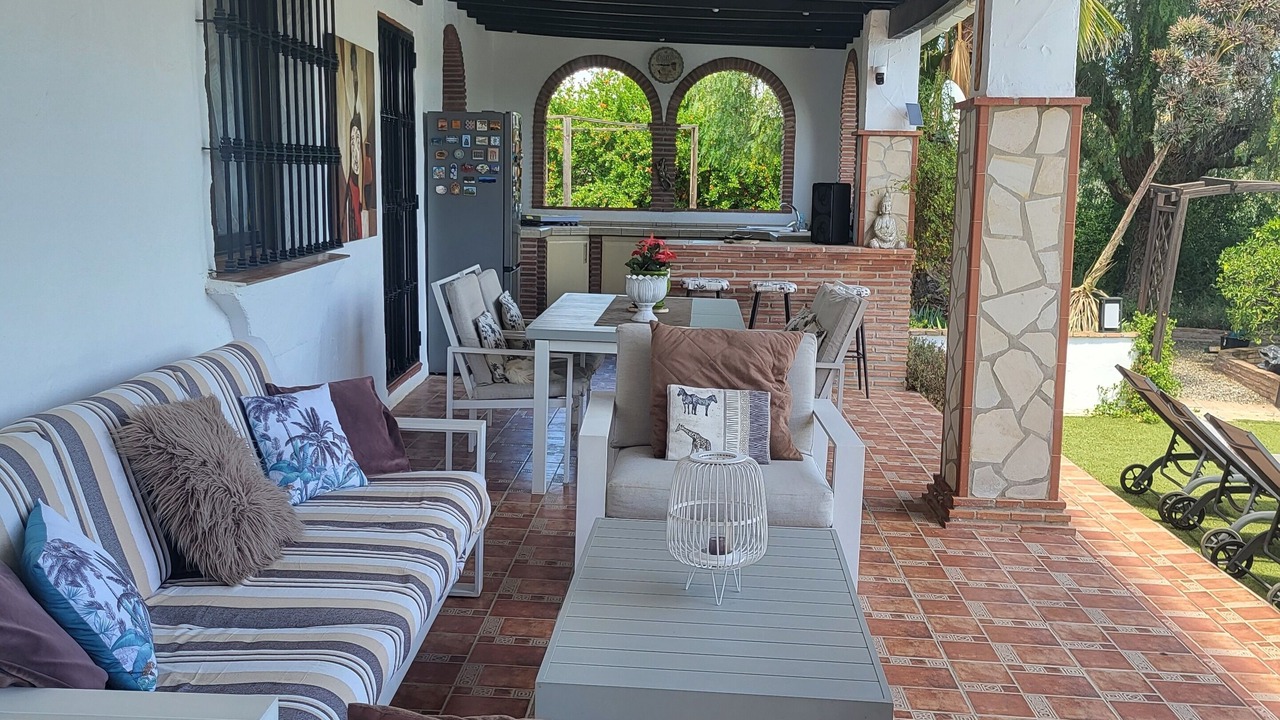 Photo of Outdoor in Coin