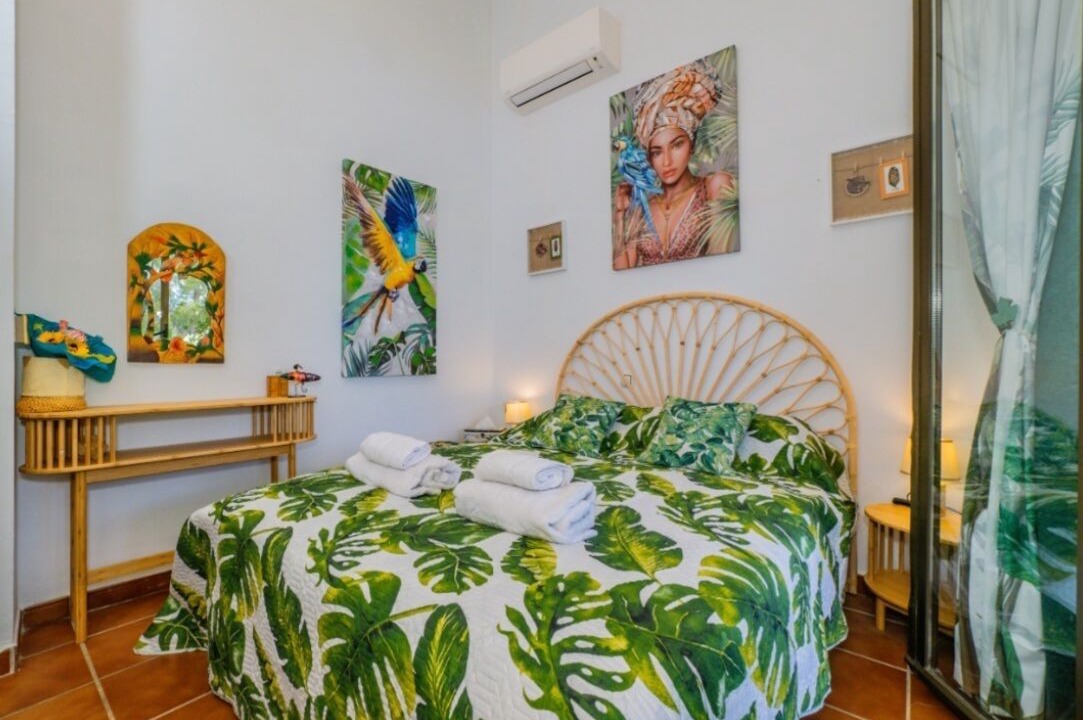 Photo of Bedroom in Coin