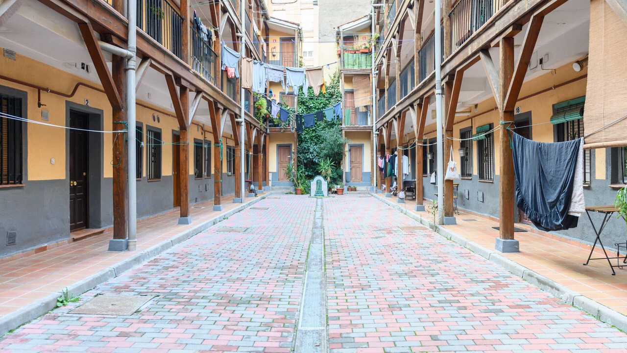 Photo of Outdoor in Trafalgar