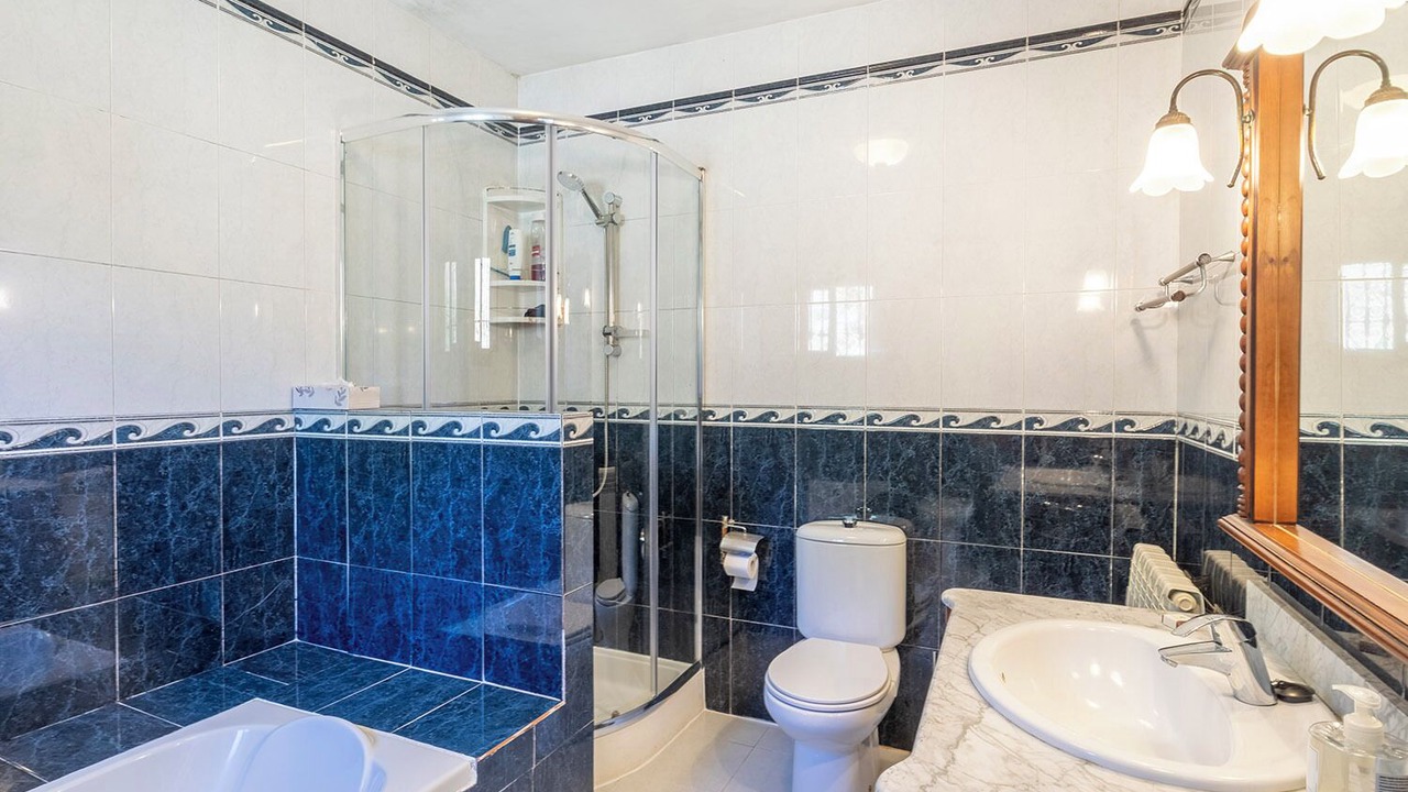 Photo of Bathroom in Casabermeja