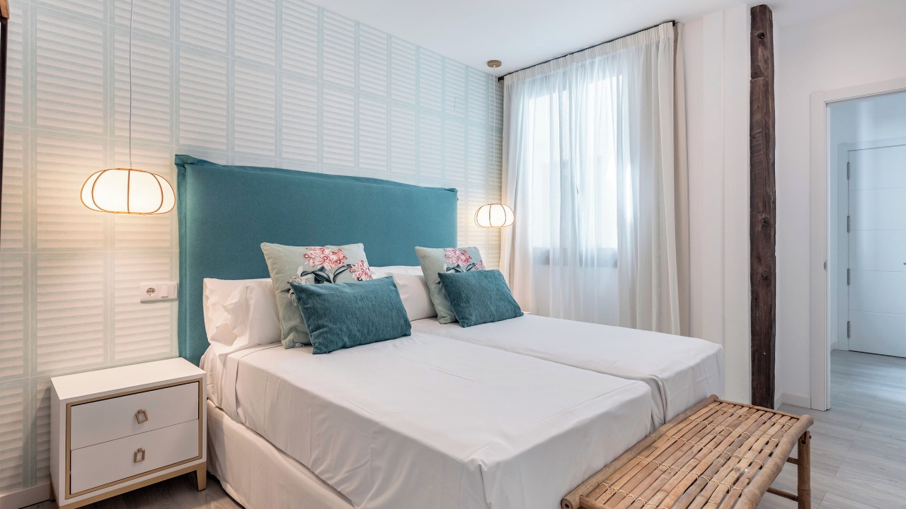Photo of Bedroom in Central District
