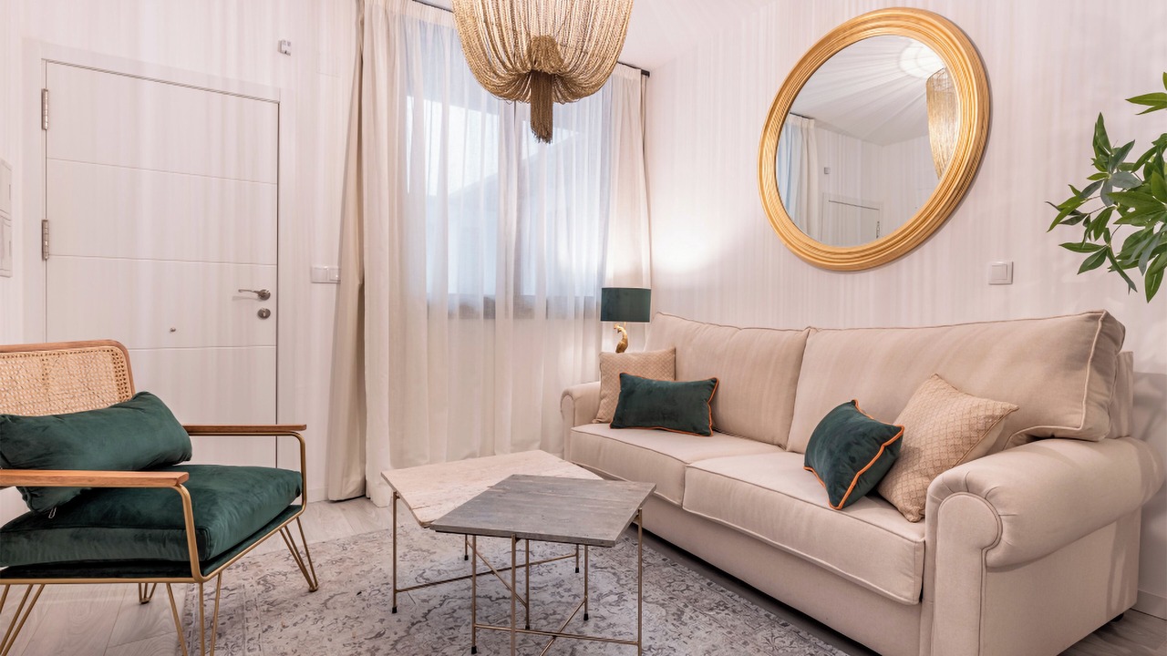 Photo of Livingroom in Central District