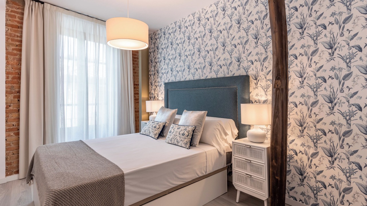 Photo of Bedroom in Central District