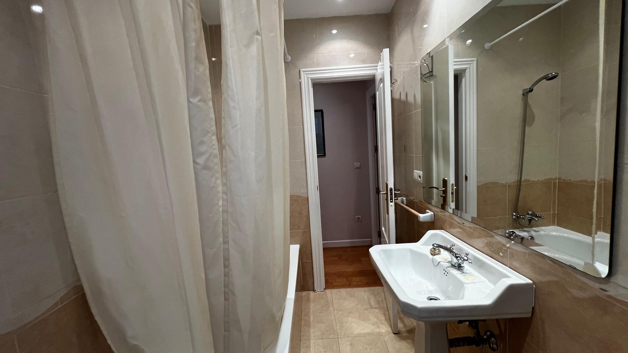 Photo of Bathroom in Centro - Sagrario