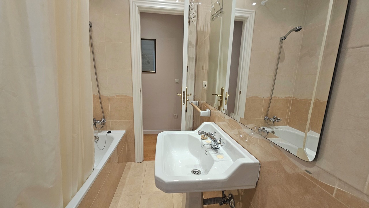 Photo of Bathroom in Centro - Sagrario