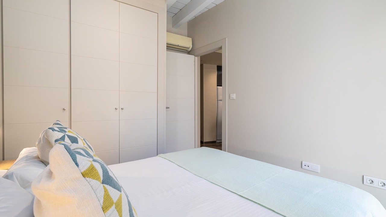 Photo of Bedroom in Central District