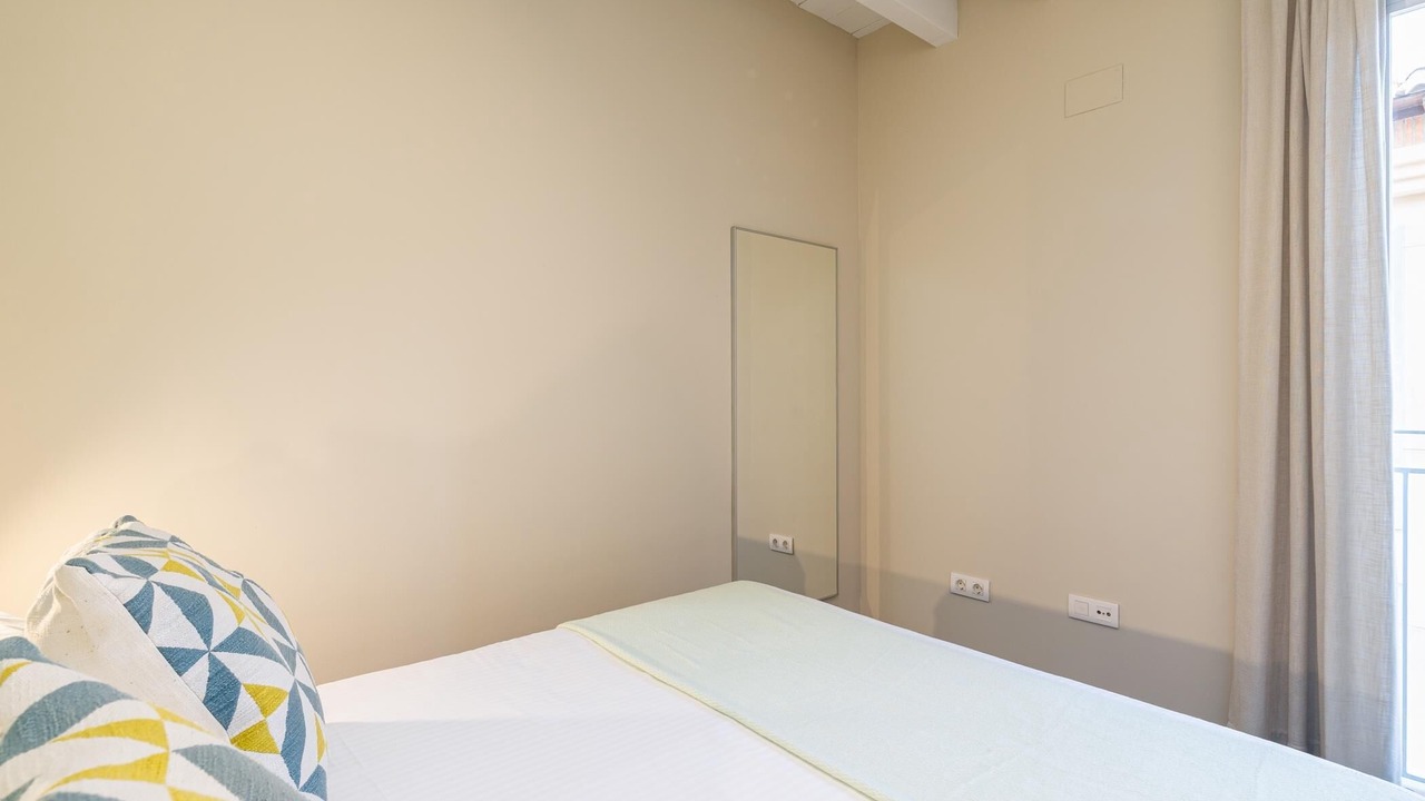 Photo of Bedroom in Central District