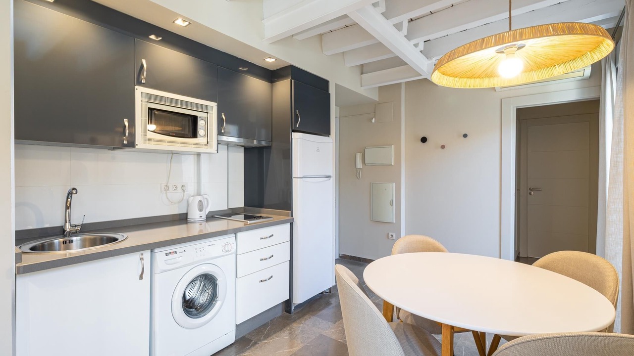 Photo of Kitchen in Central District