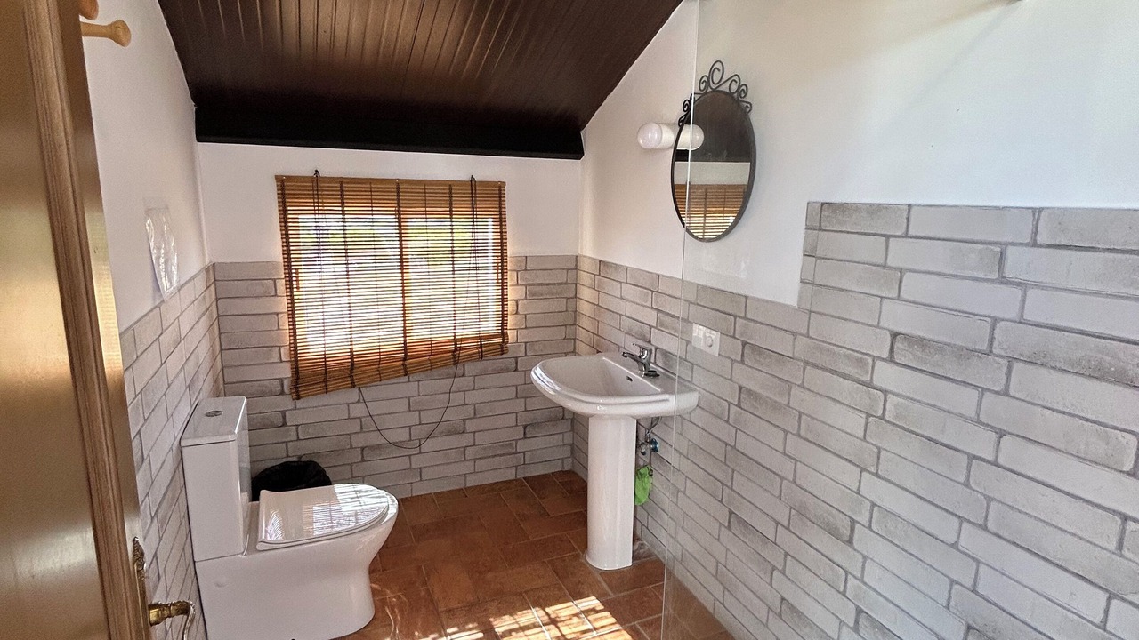 Photo of Bathroom in Arahal