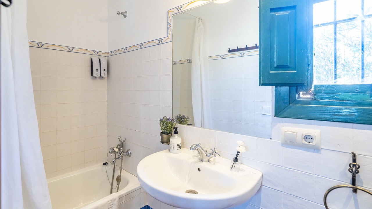 Photo of Bathroom in Teba