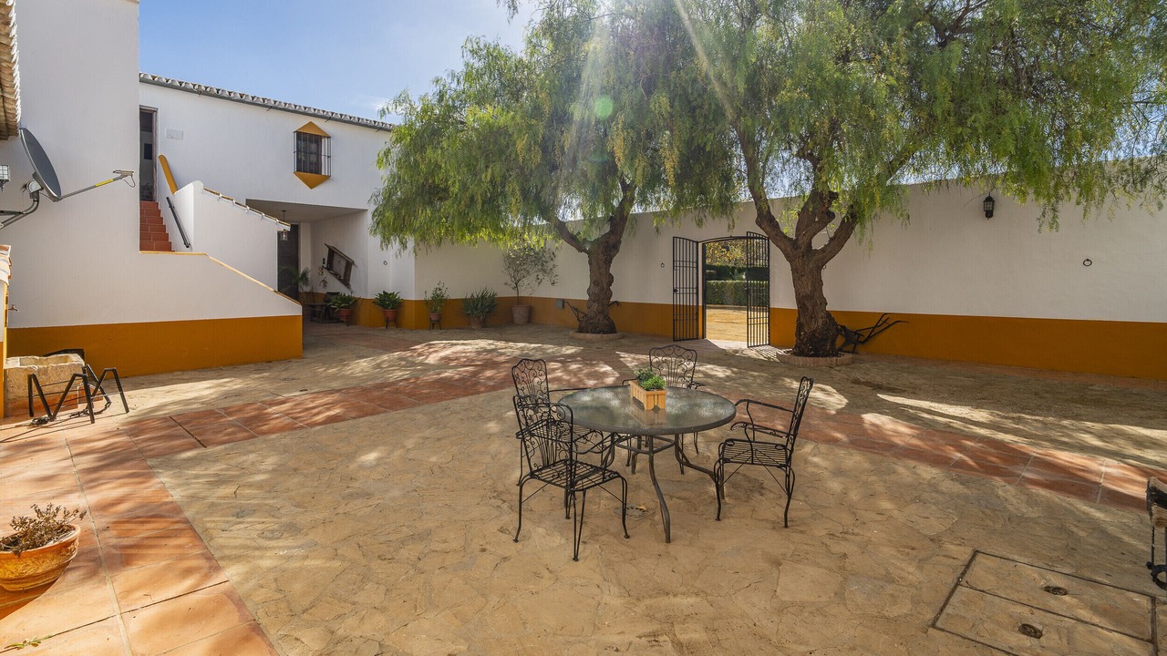 Photo of Outdoor in Teba