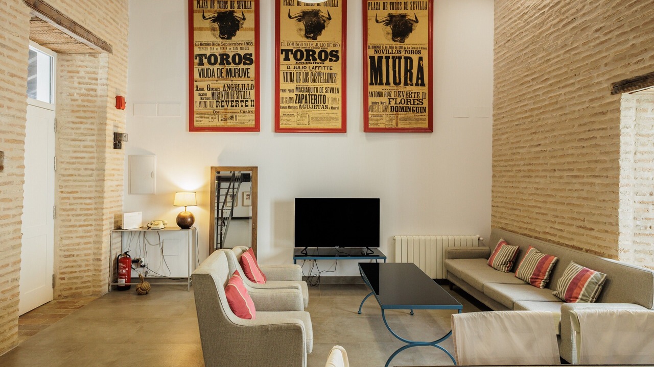 Photo of Livingroom in Alameda