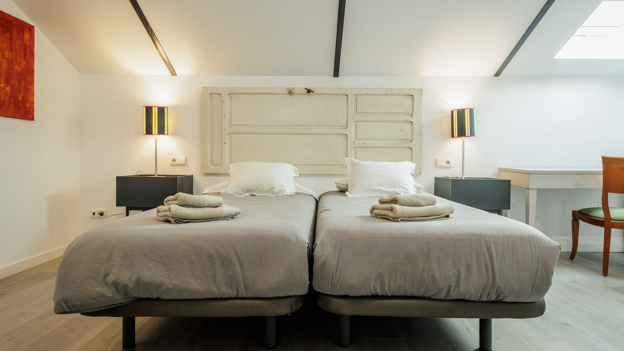 Photo of Bedroom in Alameda