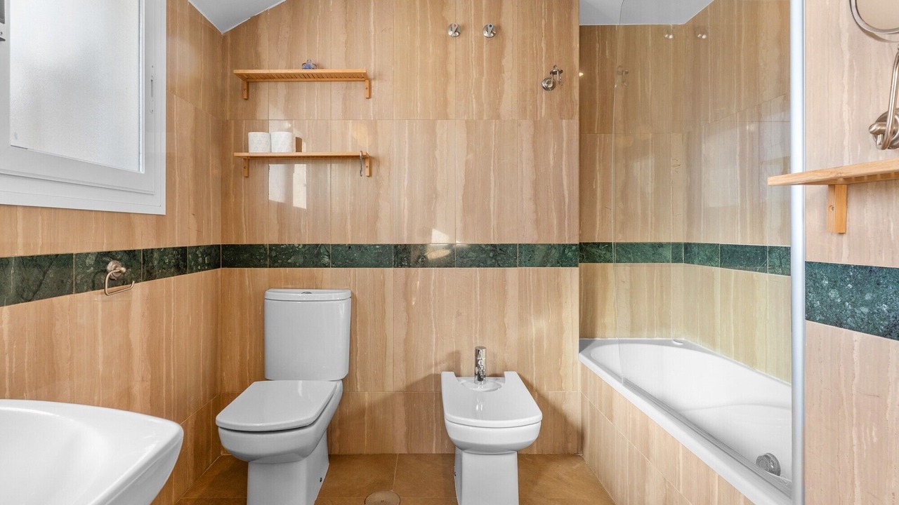 Photo of Bathroom in Arroyo de la Miel