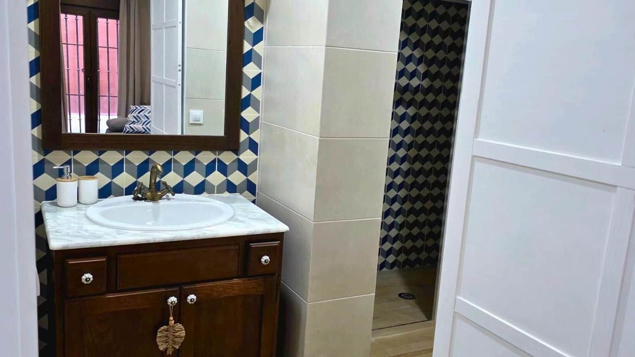 Photo of Bathroom in Badajoz Old Town