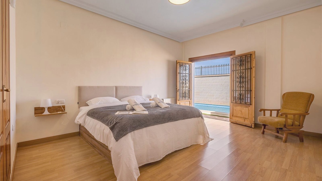 Photo of Bedroom in Las Gabias