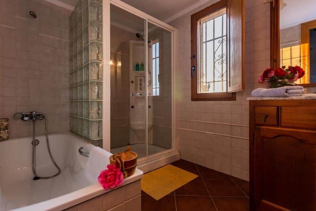 Photo of Bathroom in Penarroya-Pueblonuevo