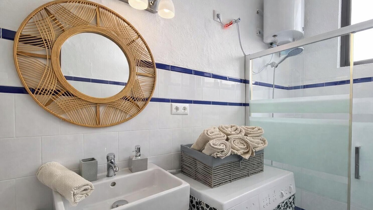 Photo of Bathroom in Rota