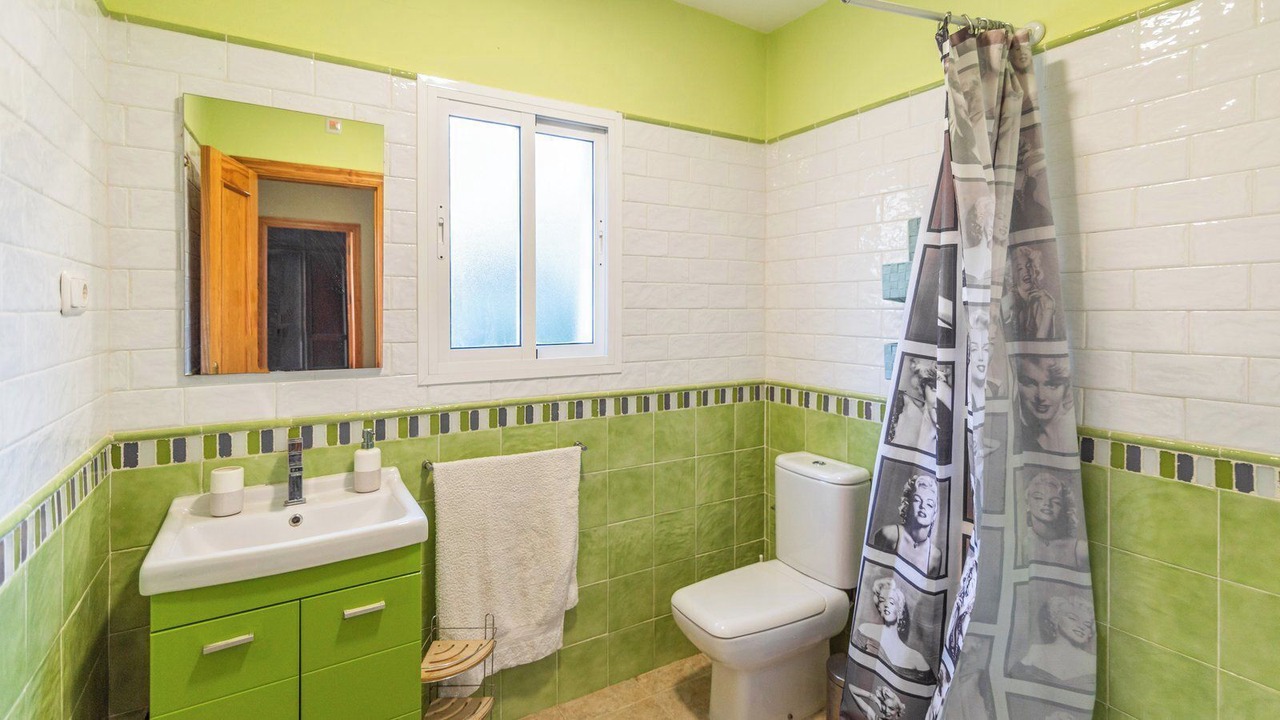 Photo of Bathroom in Canillas de Aceituno