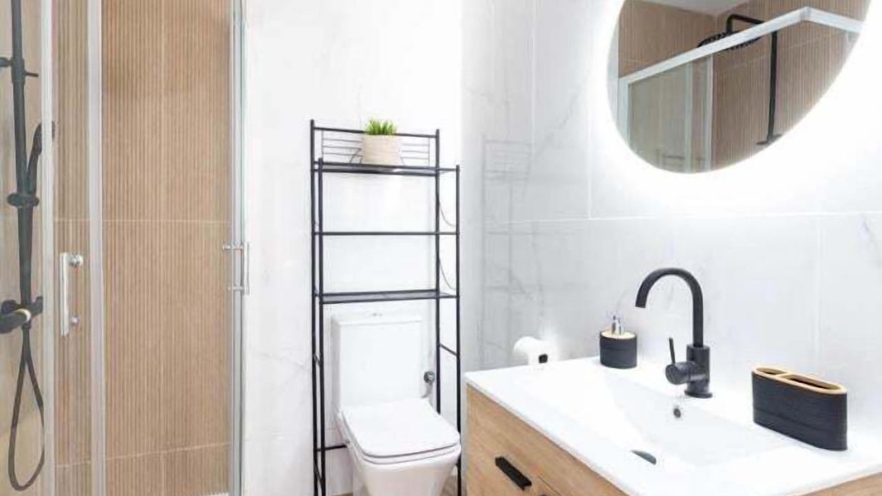 Photo of Bathroom in Figares