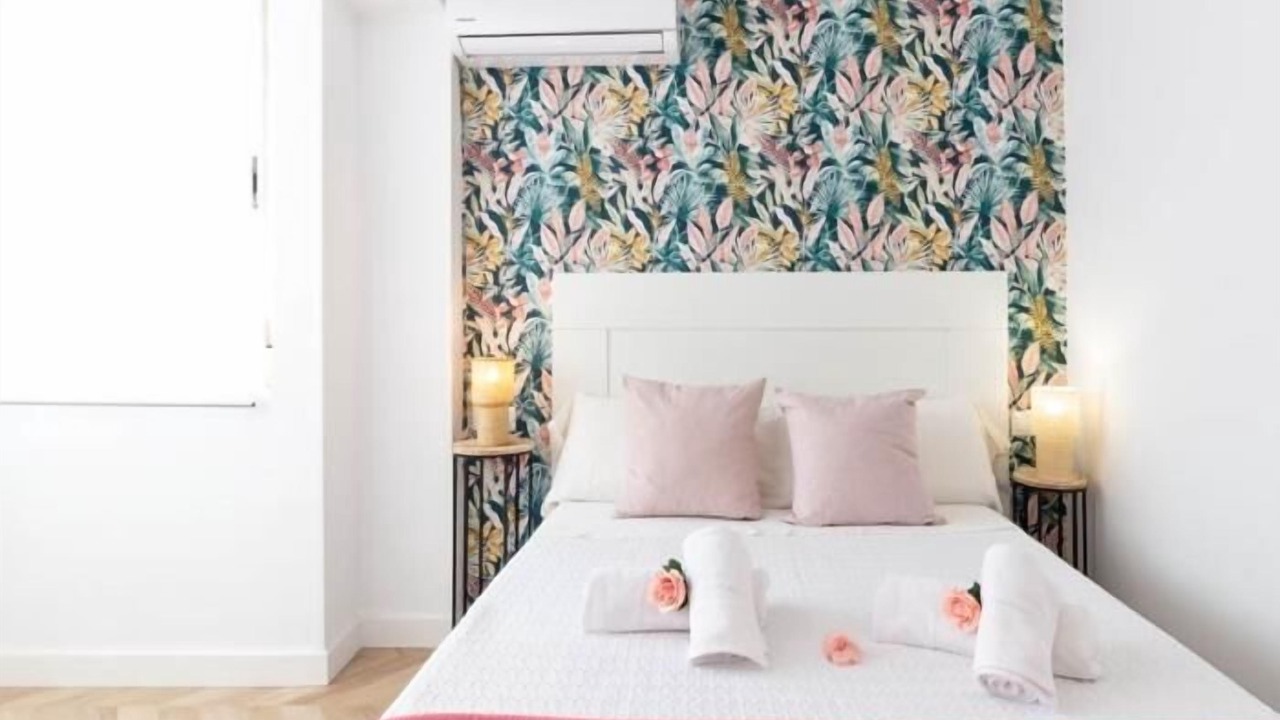 Photo of Bedroom in Figares
