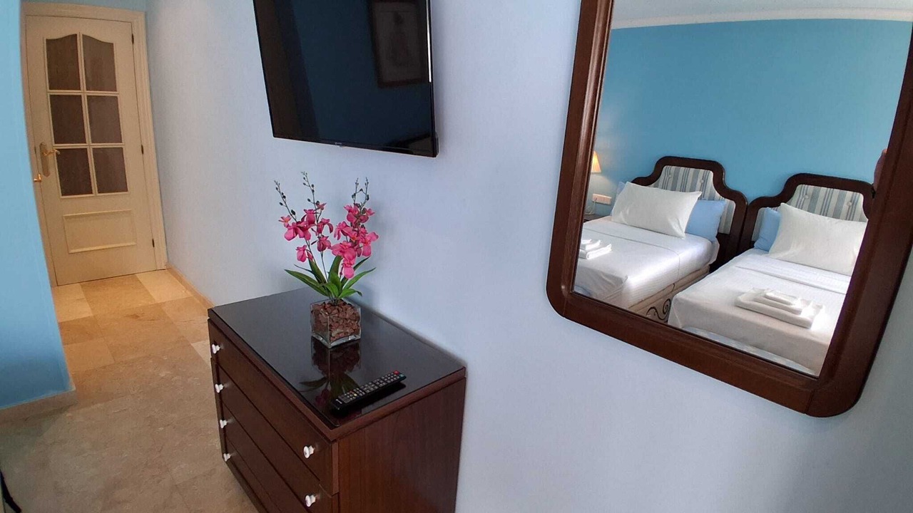 Photo of Bedroom in Marbella Seafront Promenade