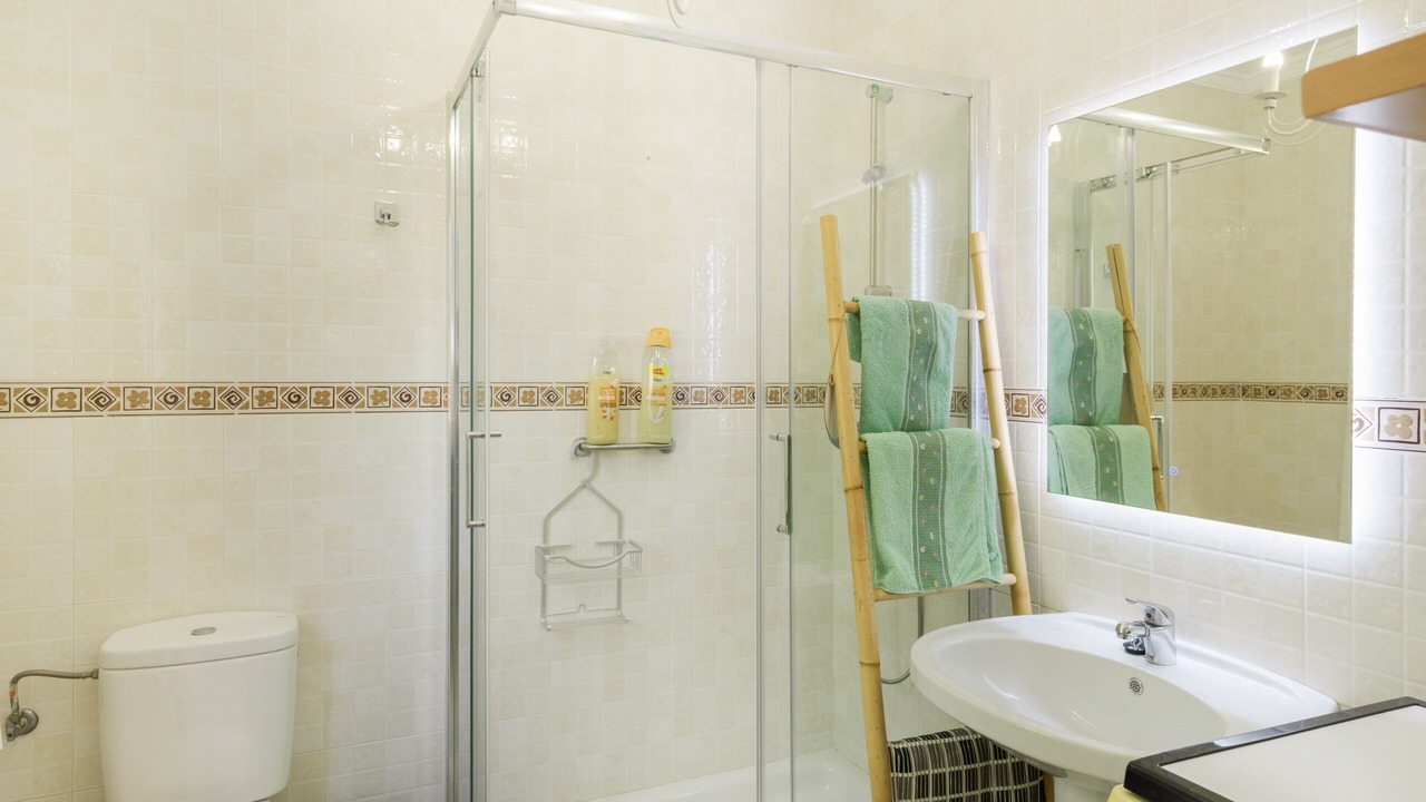 Photo of Bathroom in Cabra