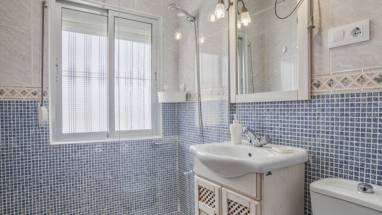 Photo of Bathroom in Alcala de los Gazules