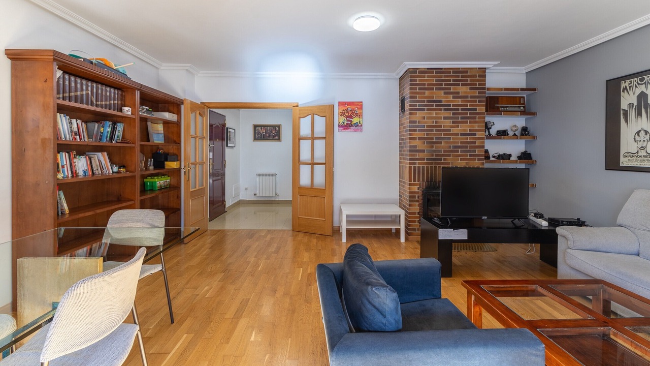 Photo of Livingroom in San Rafael