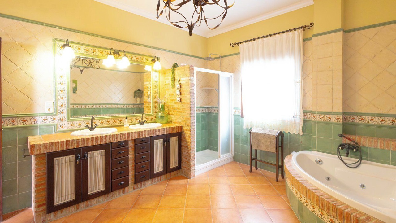 Photo of Bathroom in Ubrique