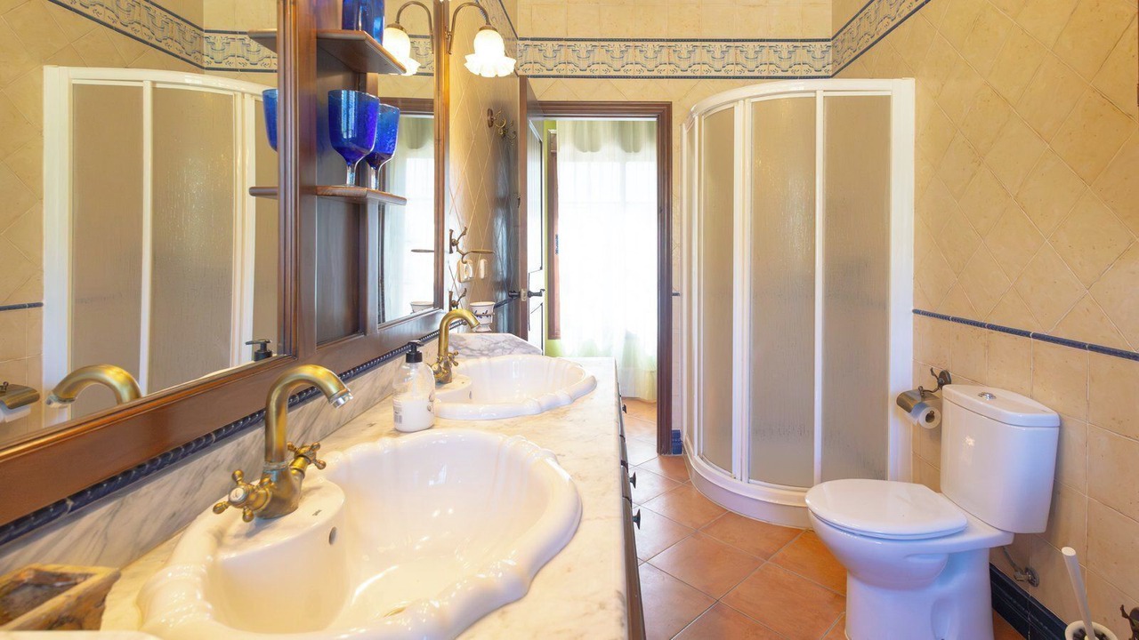 Photo of Bathroom in Ubrique