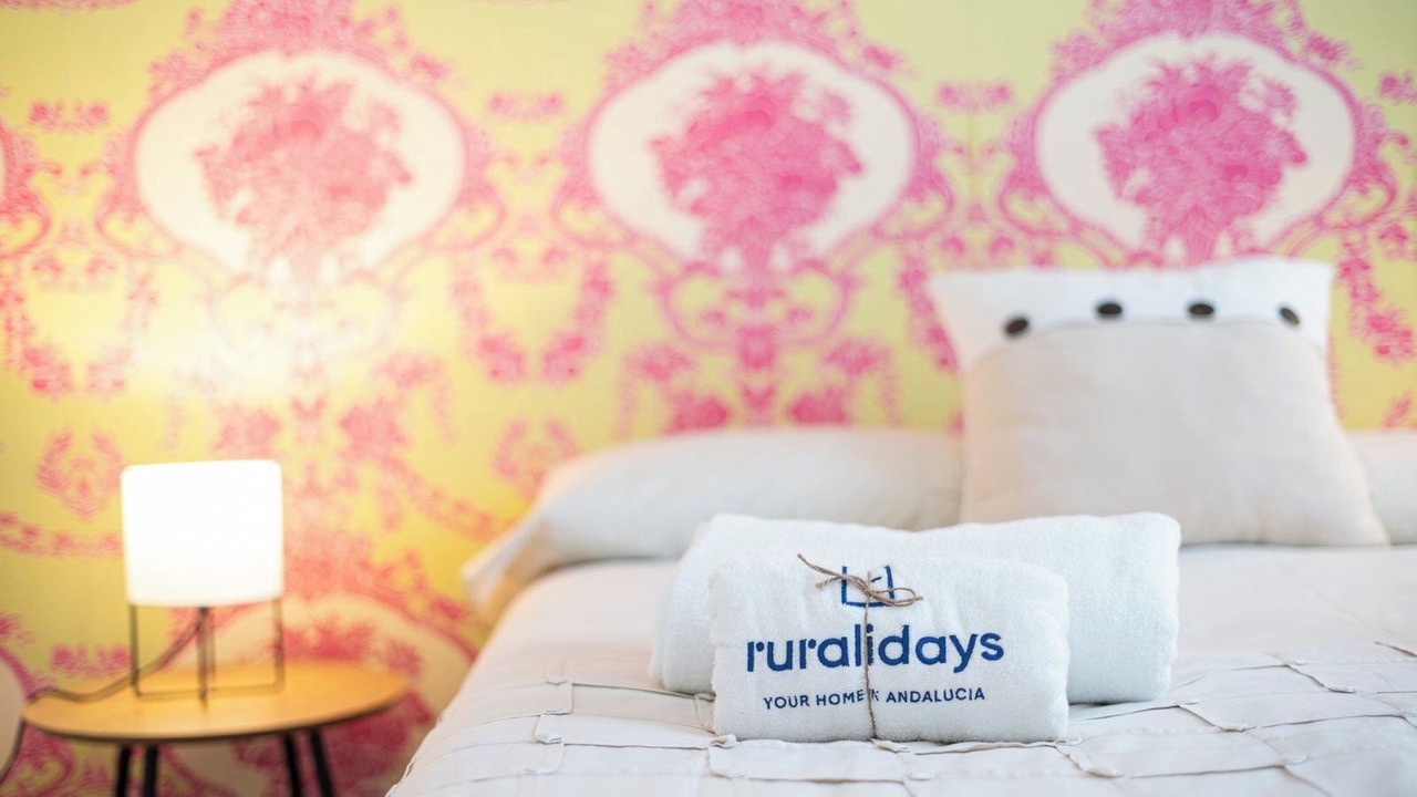 Photo of Bedroom in Cullar Vega