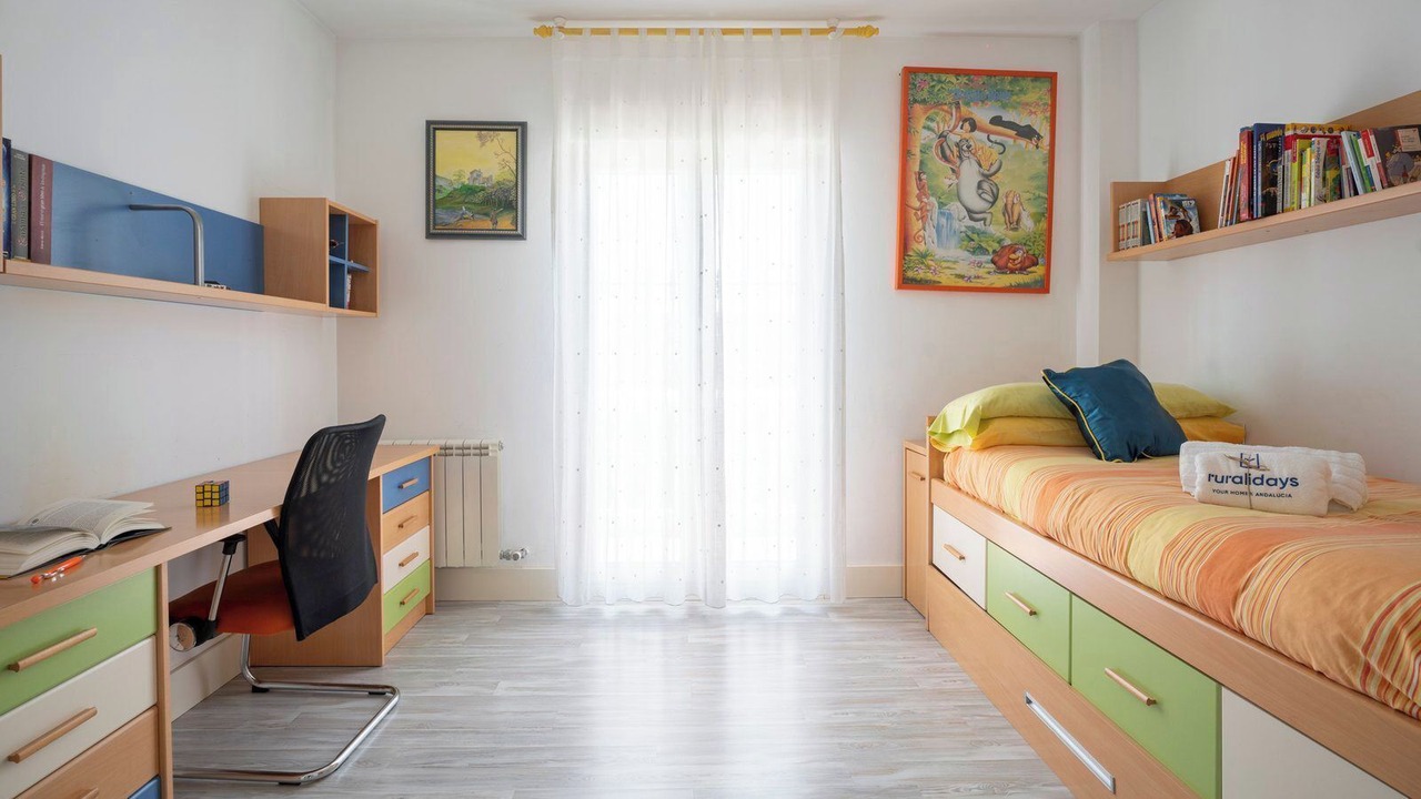 Photo of Bedroom in Cullar Vega