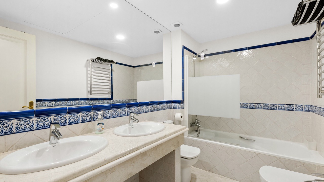 Photo of Bathroom in Casares