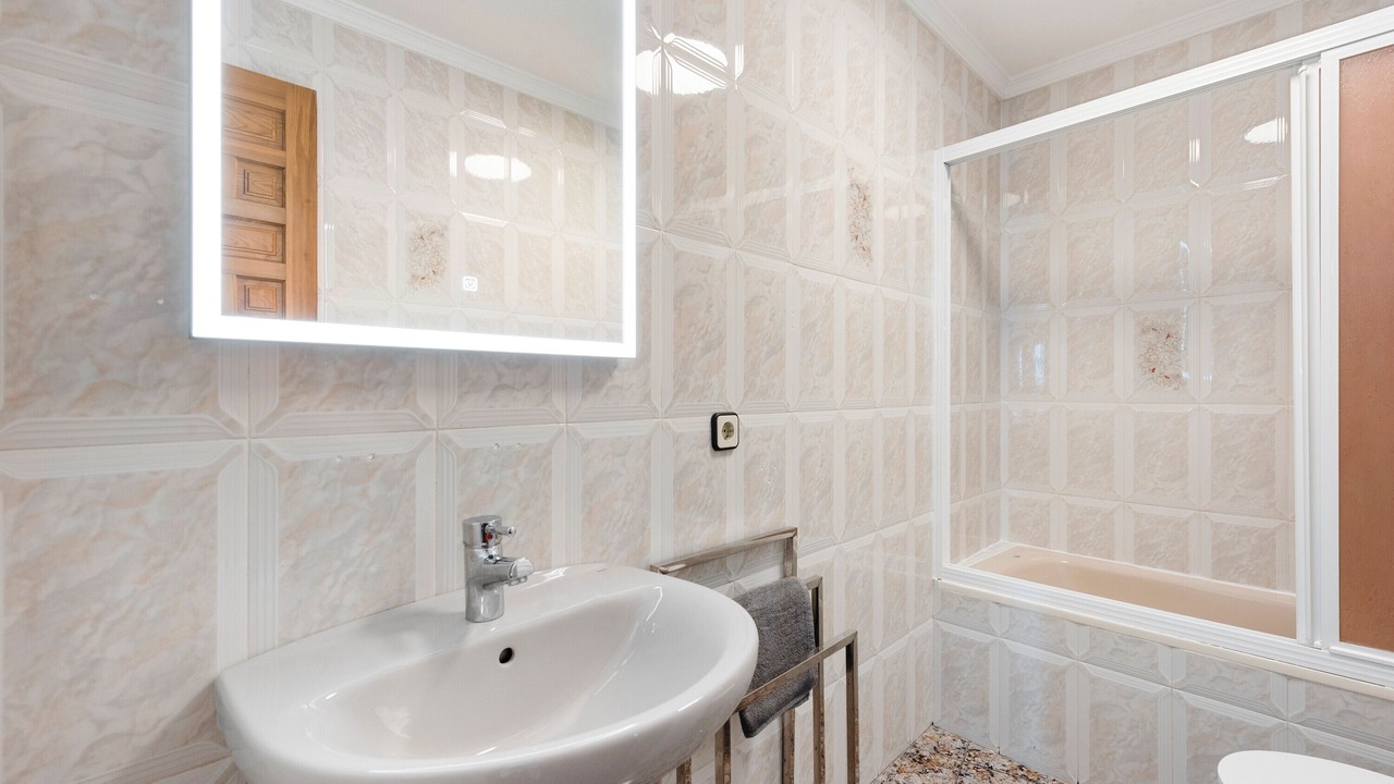 Photo of Bathroom in Alcaucin