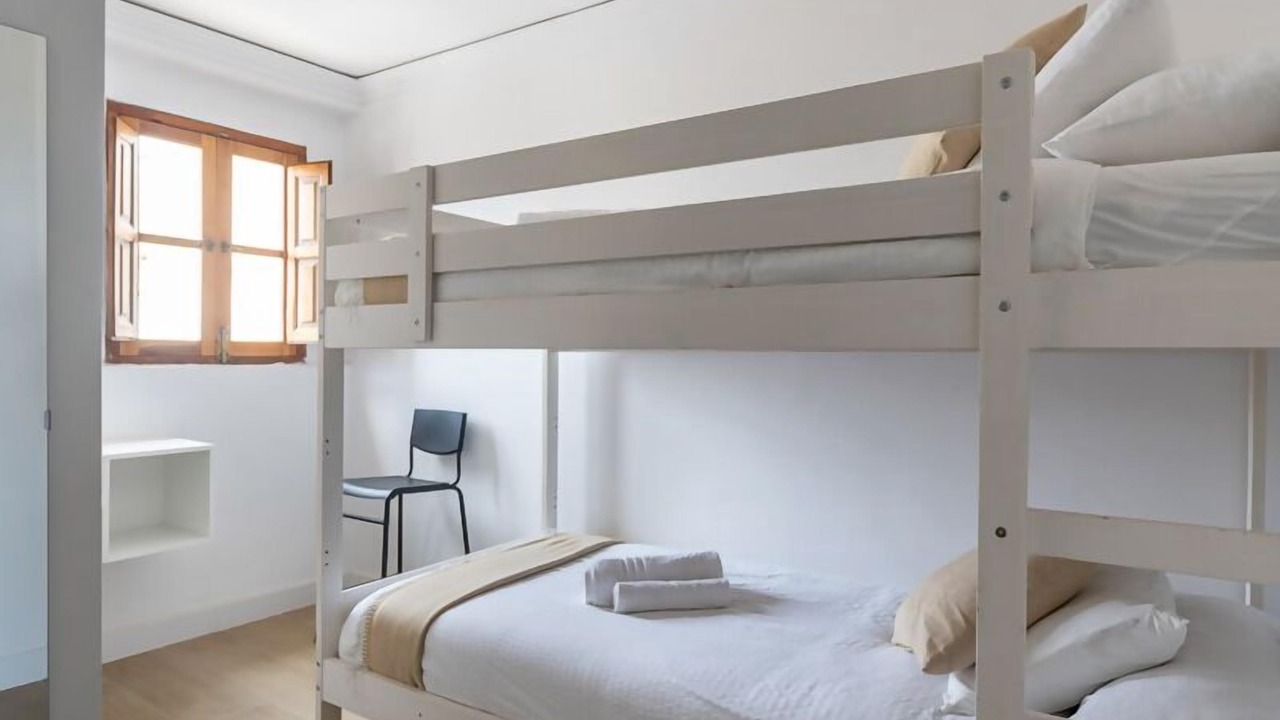 Photo of Bedroom in Central District