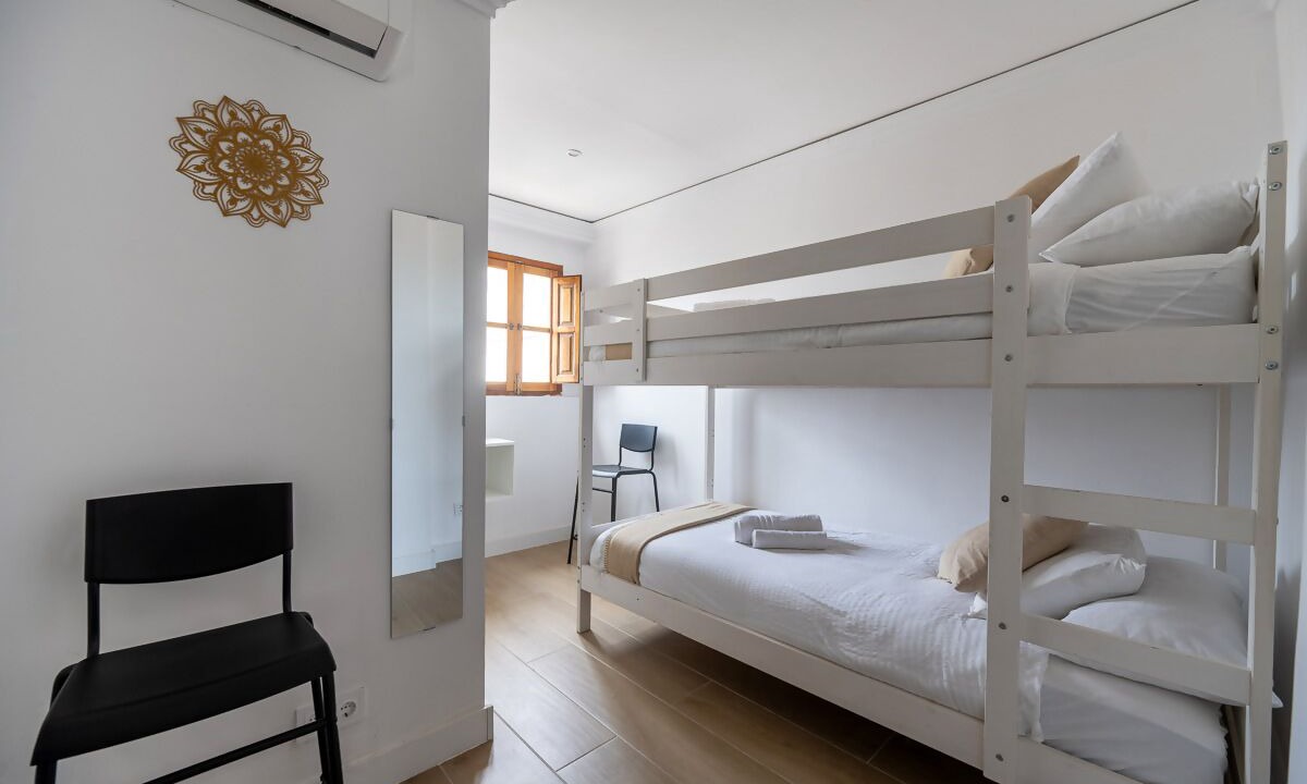 Photo of Bedroom in Central District
