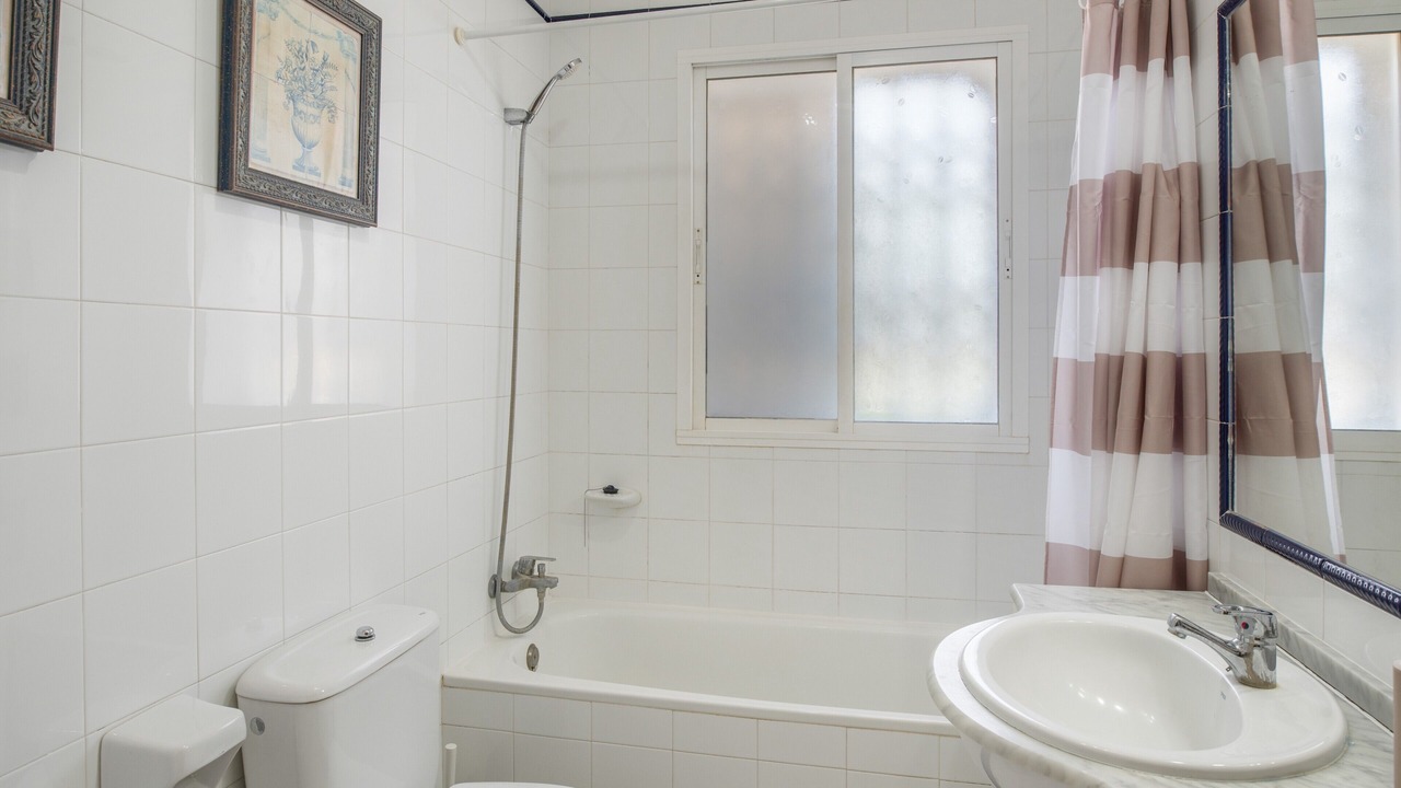 Photo of Bathroom in Montoro