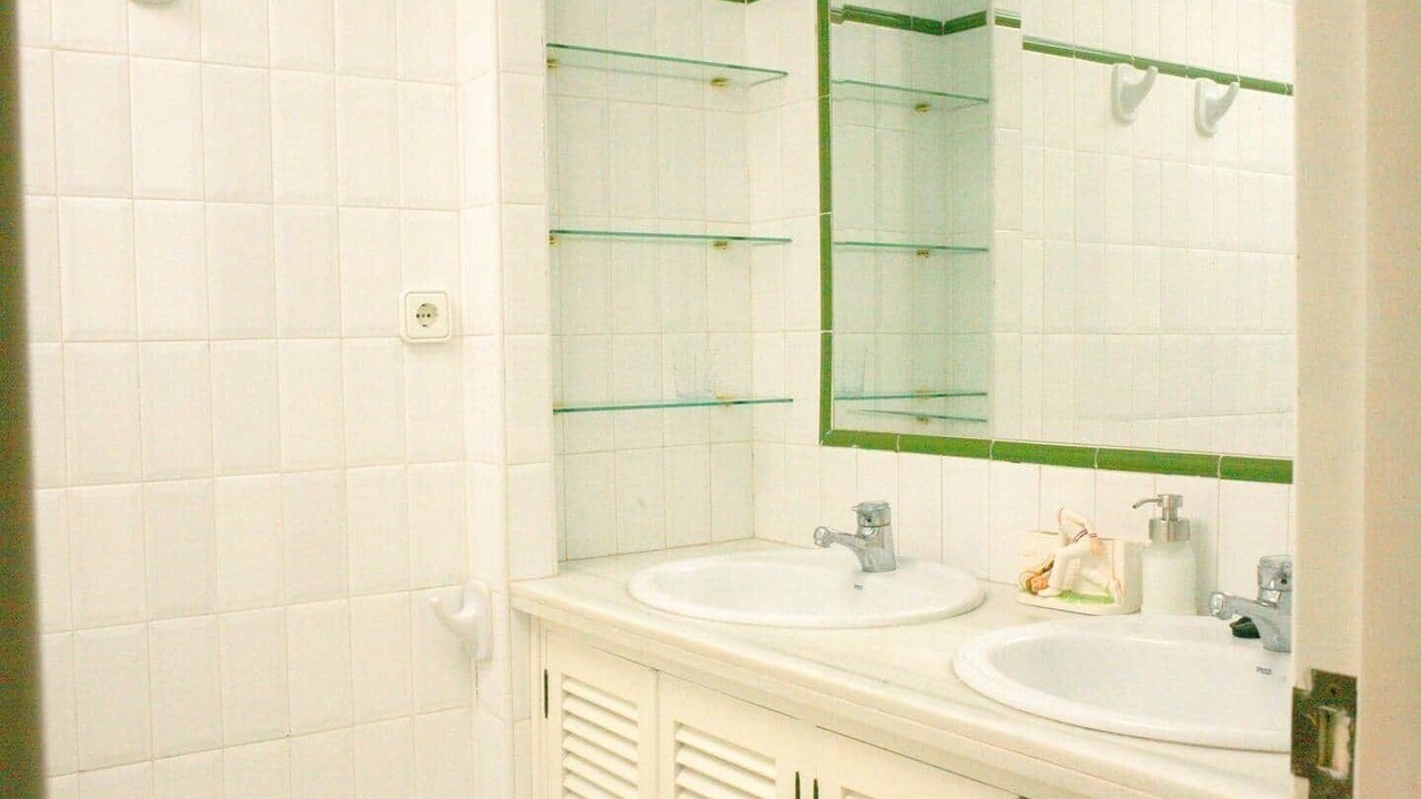 Photo of Bathroom in Old Town