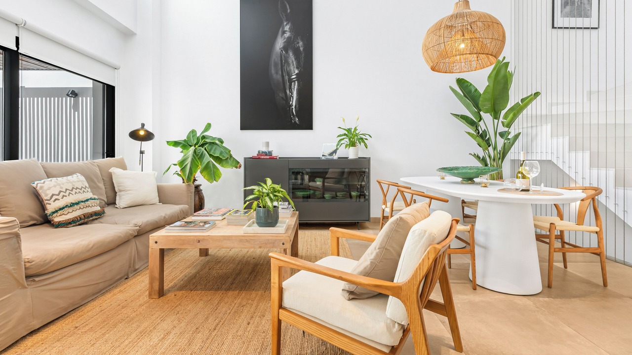 Photo of Livingroom in San Fernando