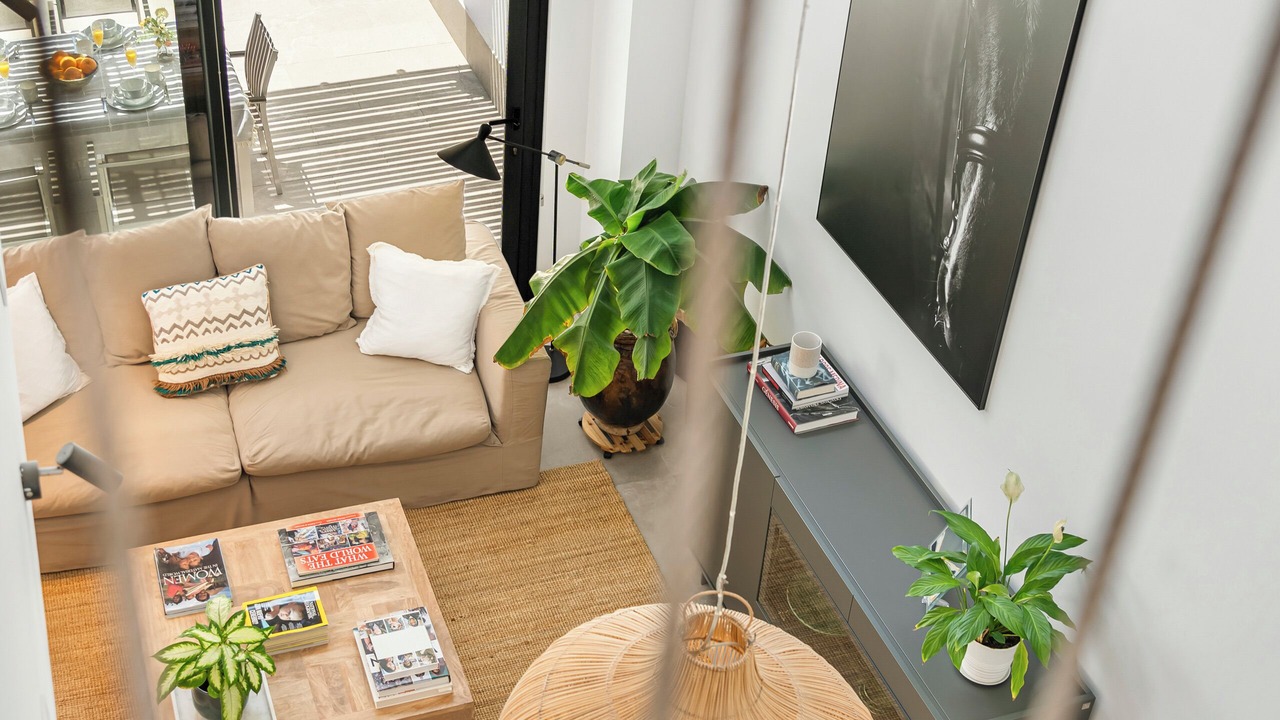 Photo of Livingroom in San Fernando