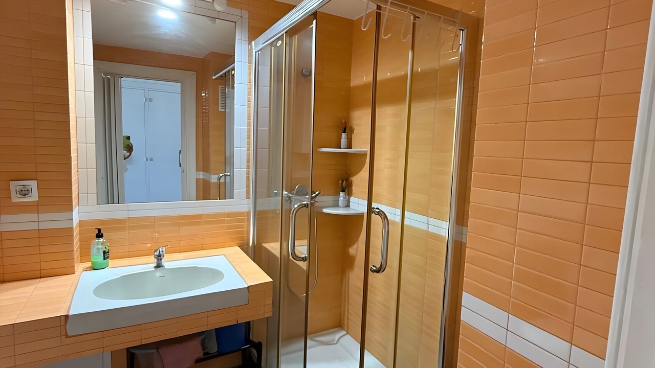 Photo of Bathroom in Sector M - Malvasia