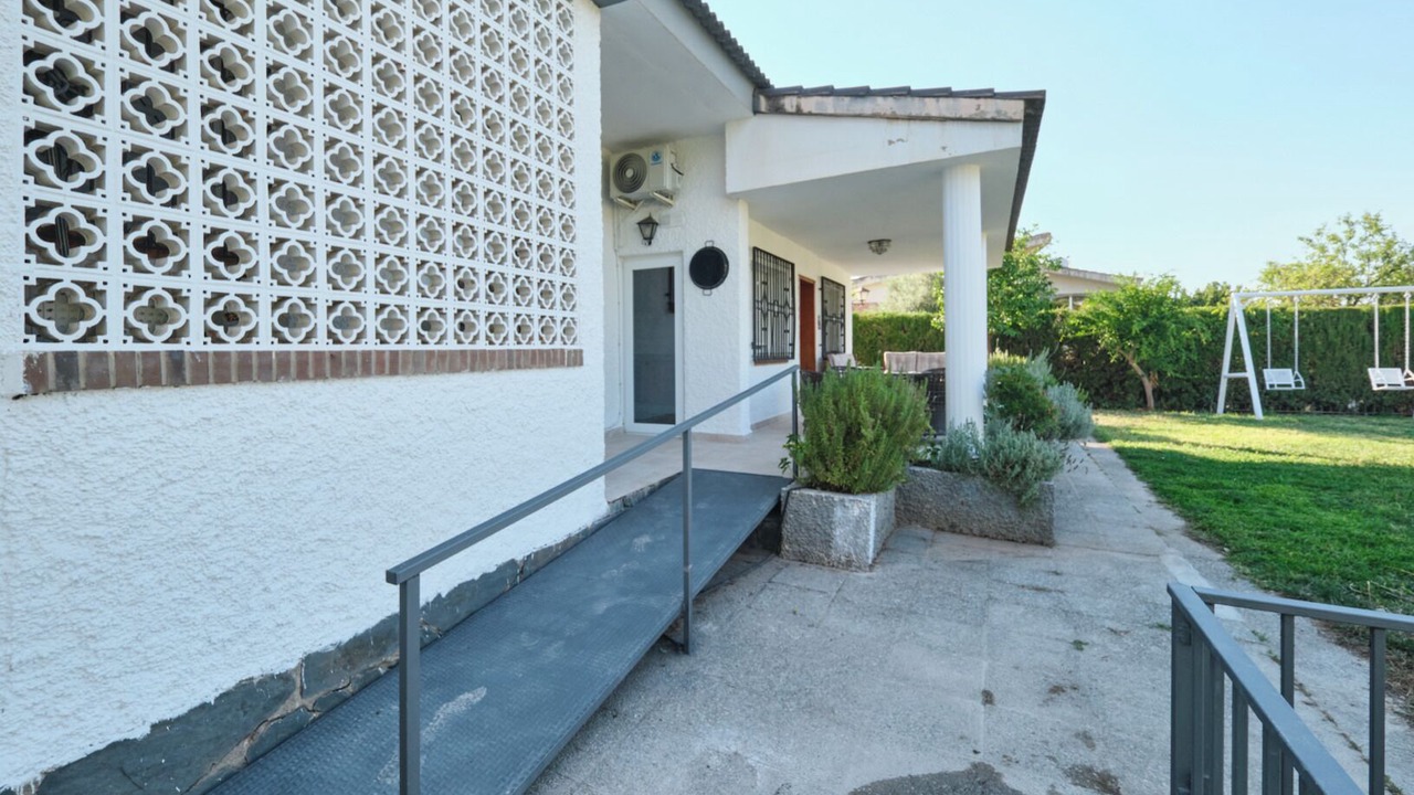 Photo of Outdoor in Gojar