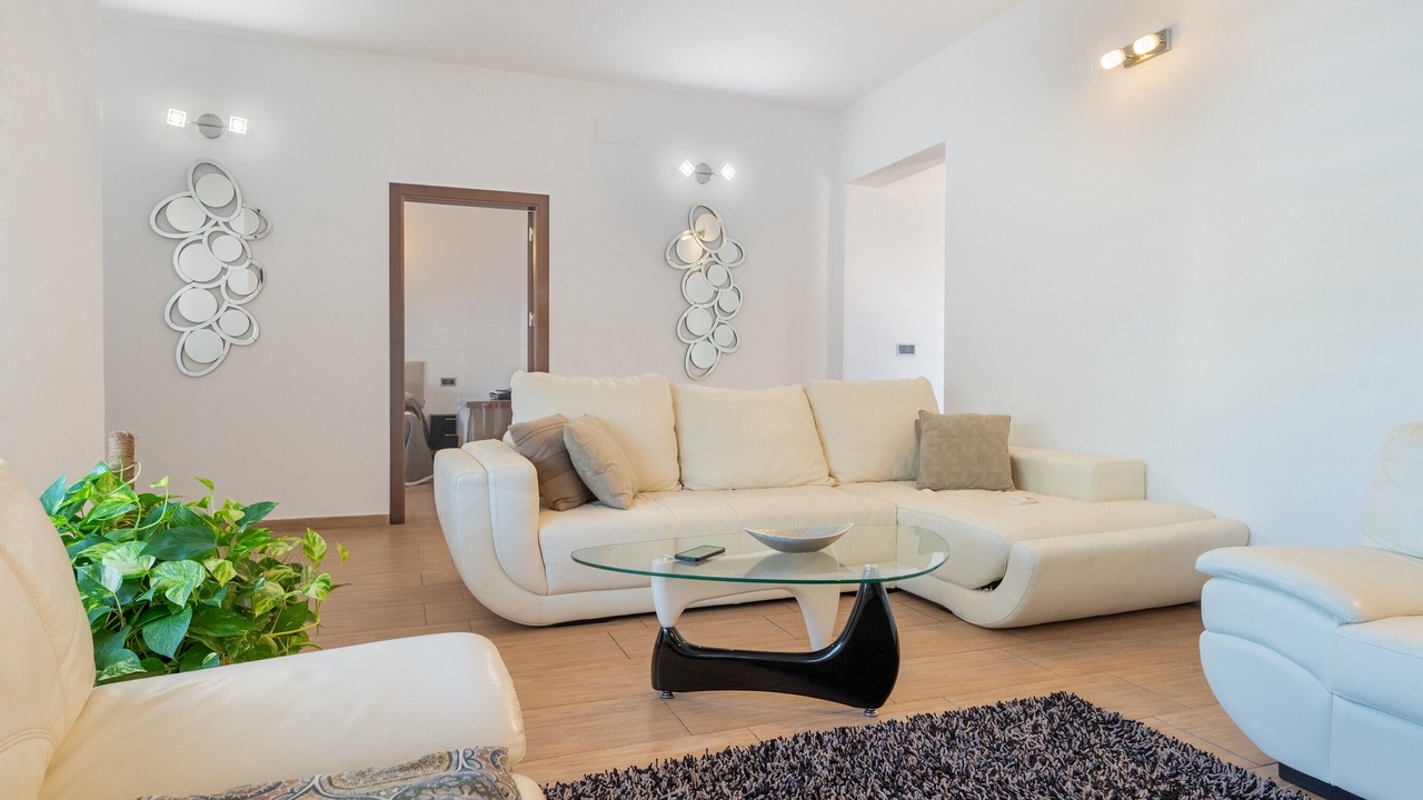Photo of Livingroom in Lora Del Rio