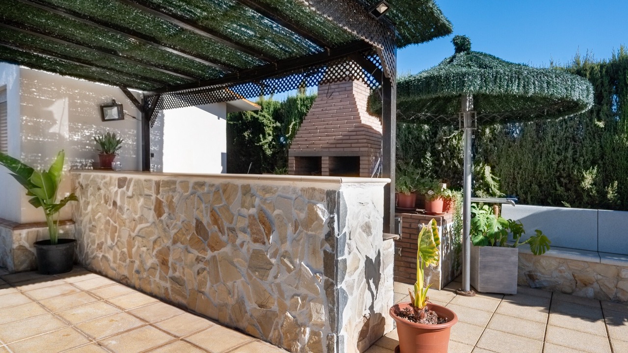 Photo of Patio Balcony in Lora Del Rio