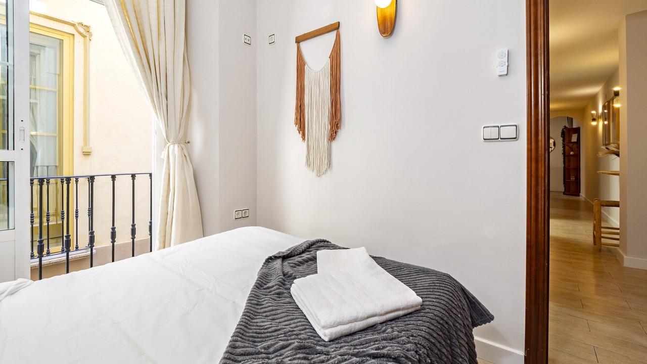 Photo of Bedroom in Malaga Historic Centre