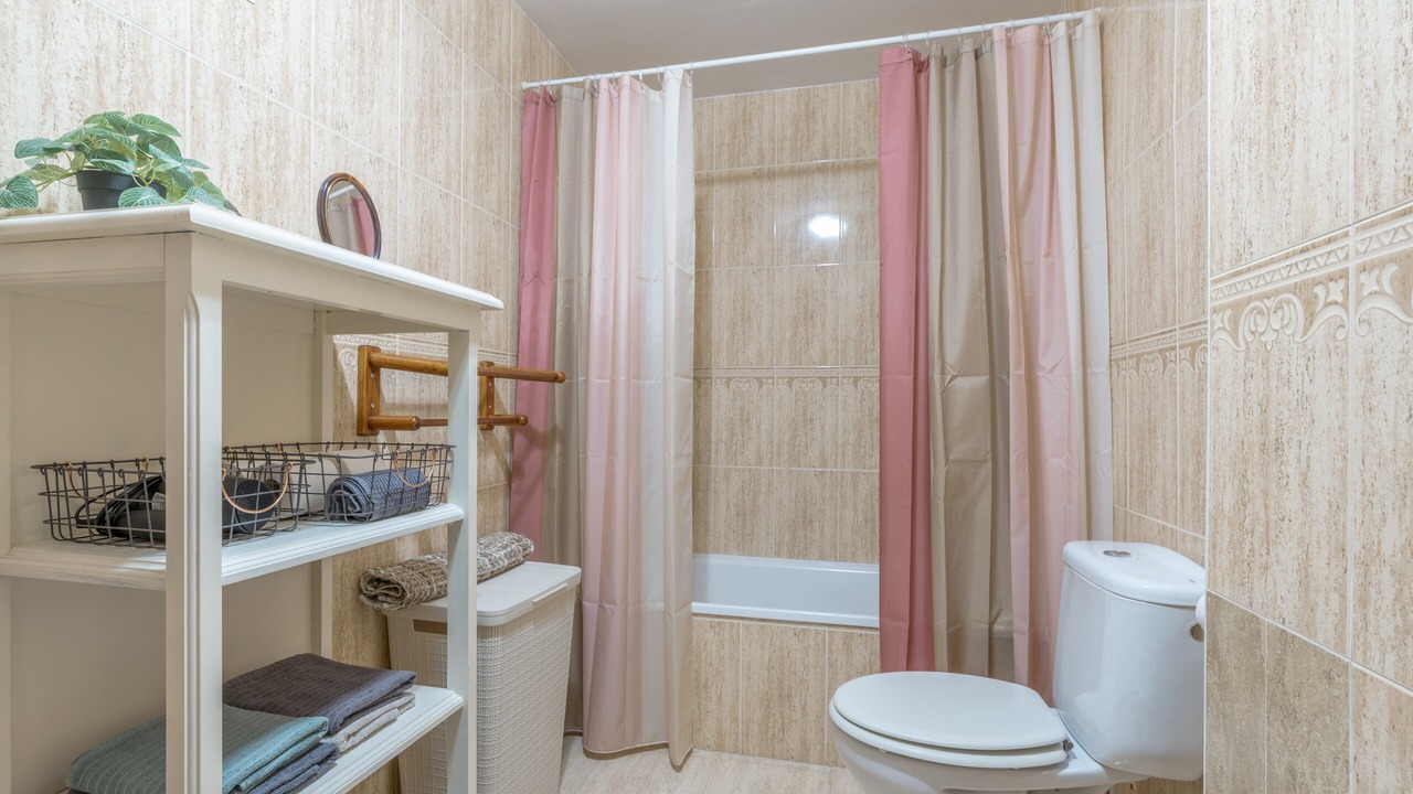 Photo of Bathroom in Arroyo de la Miel